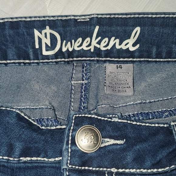 New Direction Weekend Blue Jean Shorts with Studs and Cuffed Leg - Picture 4 of 11